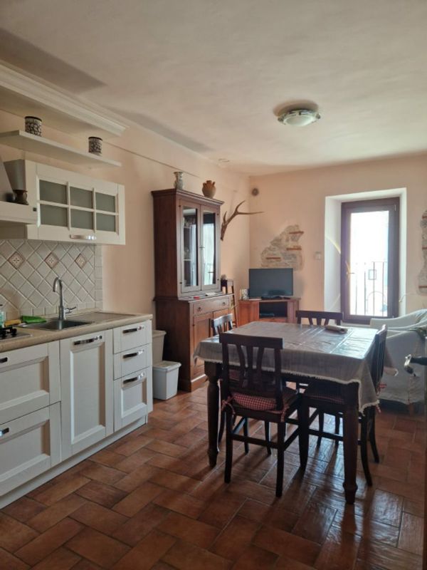 maison à Opi, Italia