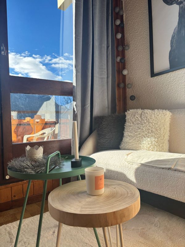 CHÂTEL FRANCE
PAS D’ÉCHANGE DE Mi- DÉCEMBRE À MARS