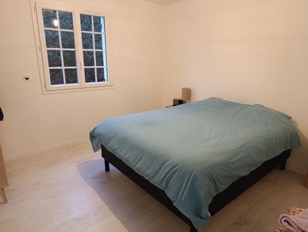 La chambre privée d'Aurélie, Quentin & Vespa