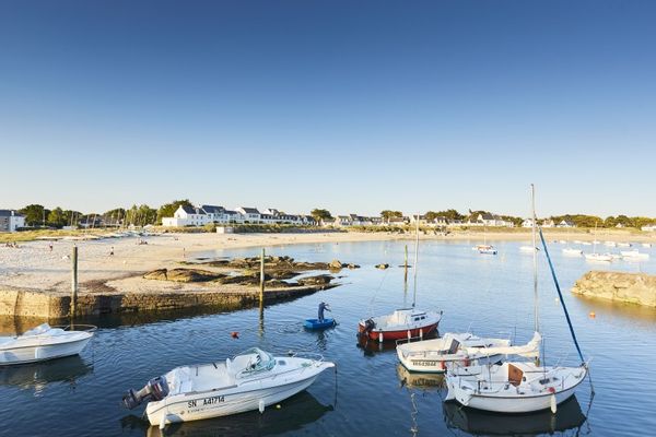 Maison de famille idéalement placée, à proximité de la mer, à 20 min de la Baule.