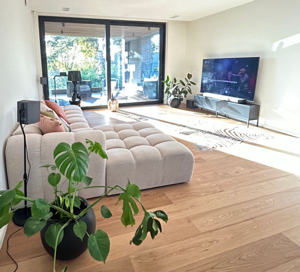 Bruxelles : luxueux appartement de  170 m2 2 terrasses , 2 sdb, 2 chambres , garage privé