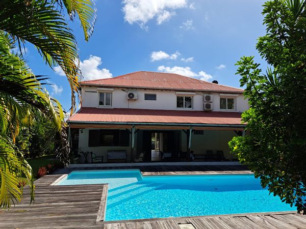 La maison de Thibault - Guadeloupe - Promotion 200 GP/j en décembre 2025