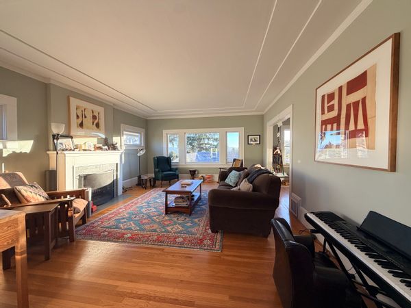 johns hus