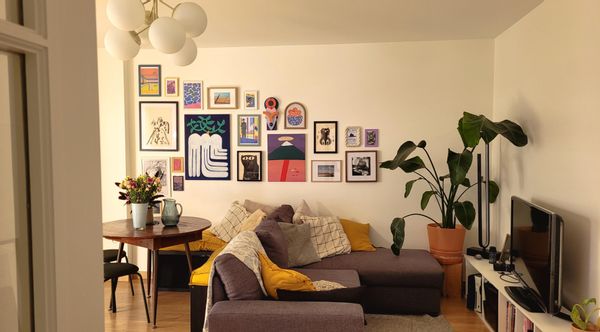 sara's house