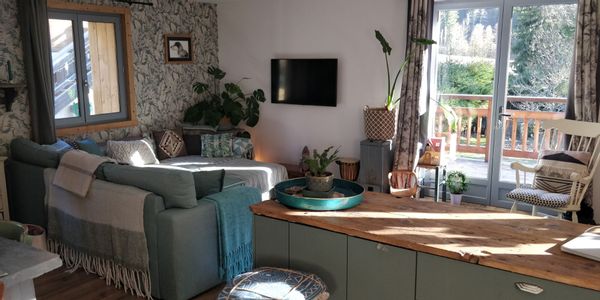Elizabeth's house beautiful riverside chalet in the heart of the french alps