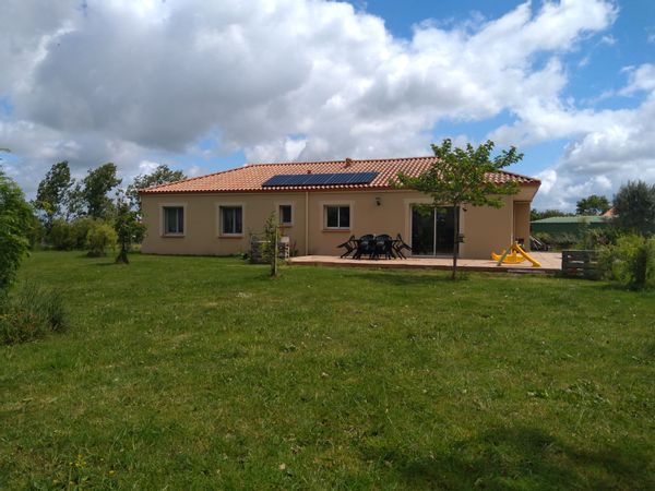 Bienvenue à la Tipounière (chez Thierry et Amélie)