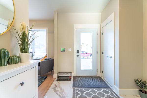 Dr. Philip's 2025 Brand-New: 3-Bedroom Unit near Long Lake