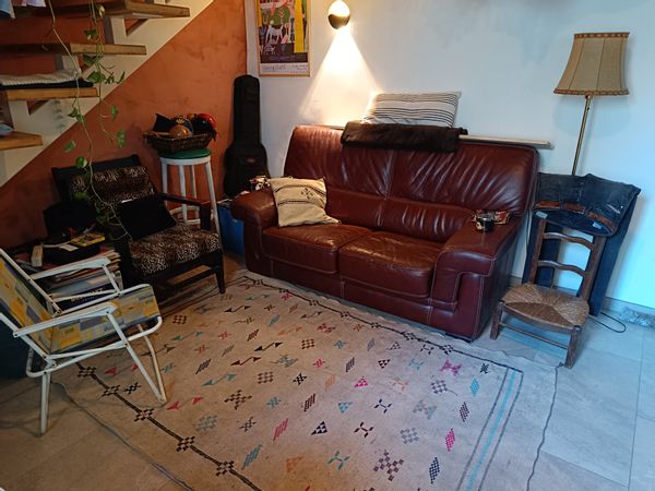 Zina's house