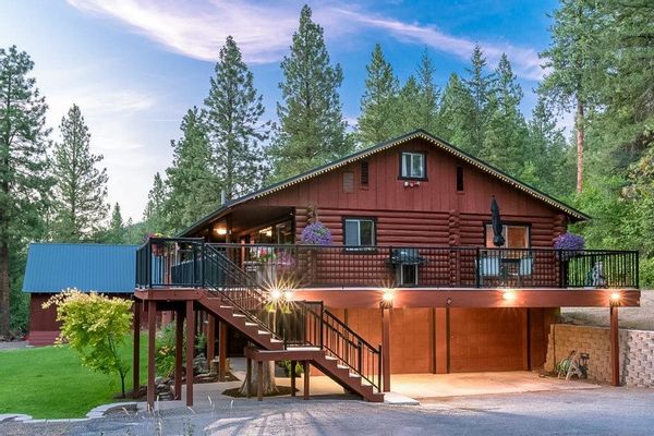 Hidden Pines Lodge