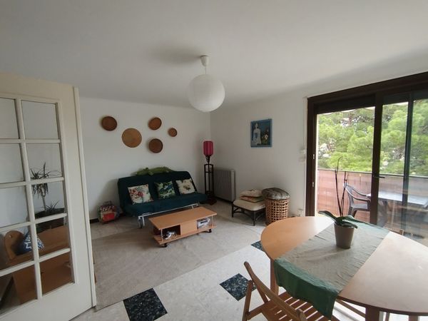 audes hus