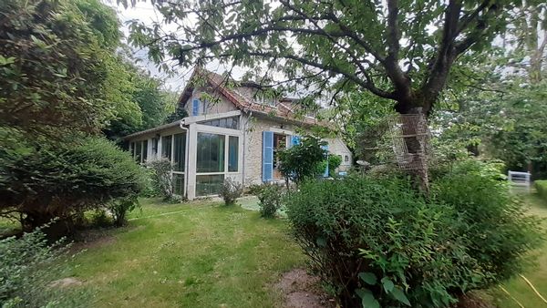 Maison de charme avec jardin paysagé,  secteur barbillon et fontainebleau