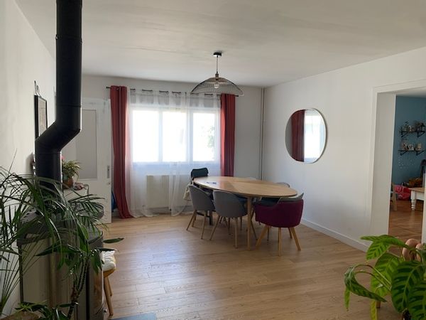 Agréable maison familiale avec jardin à deux pas de la Loire