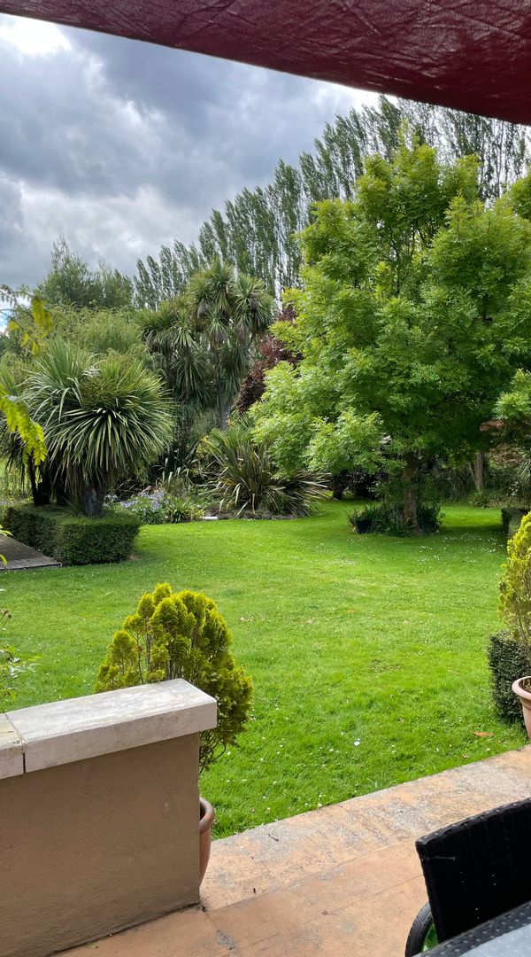 "Charming 4-Bedroom Country Home Near Rivers, Mountains & Beaches"