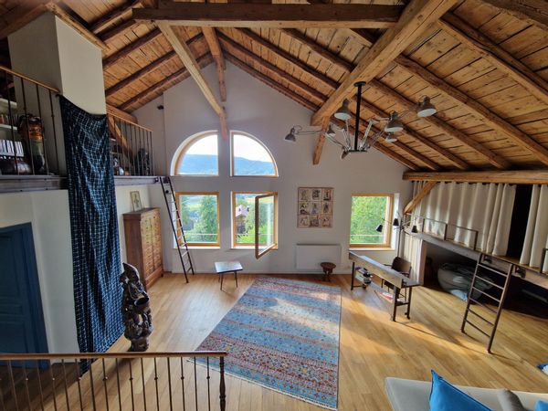 La maison de Flore et Lionel, un hameau calme, lac, montagne et villes (Genève, Chamonix, Annecy)