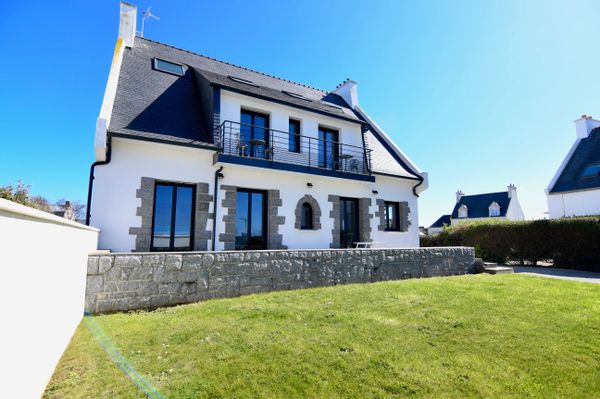 Roscoff Beach House - Luxueuse maison à 50 mètres d'une plage de sable fin