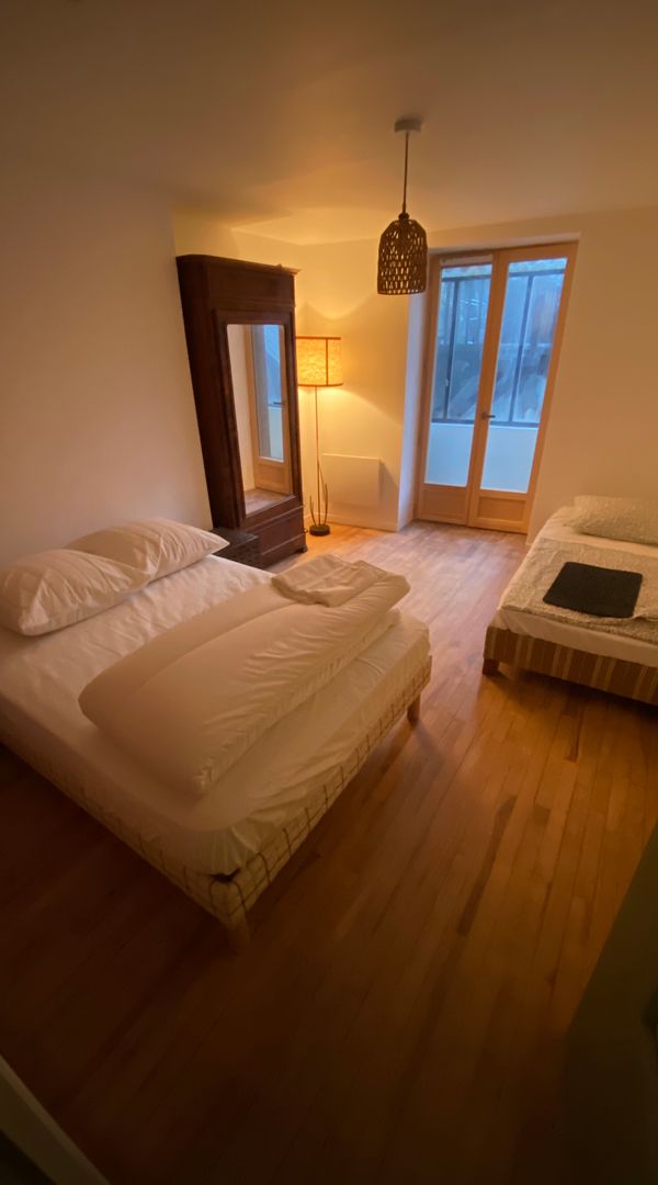 Appartement spacieux et lumineux en plein centre historique