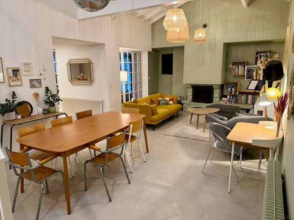 Maison familiale au coeur des Monts d'Or.