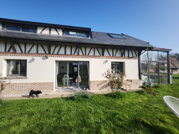 Maison de campagne, près des boucles de la seine, le charme de l'ancien, le confort du moderne.