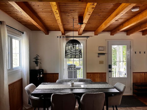 Le Mimosa - chalet rustique chic - bord du lac - privé