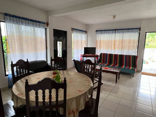 Enrique's house