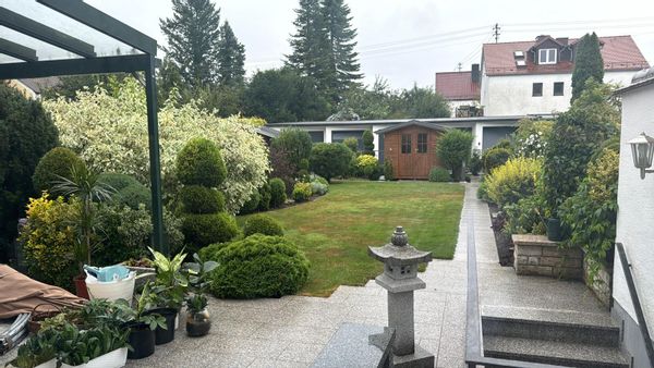 ÖMER  's house