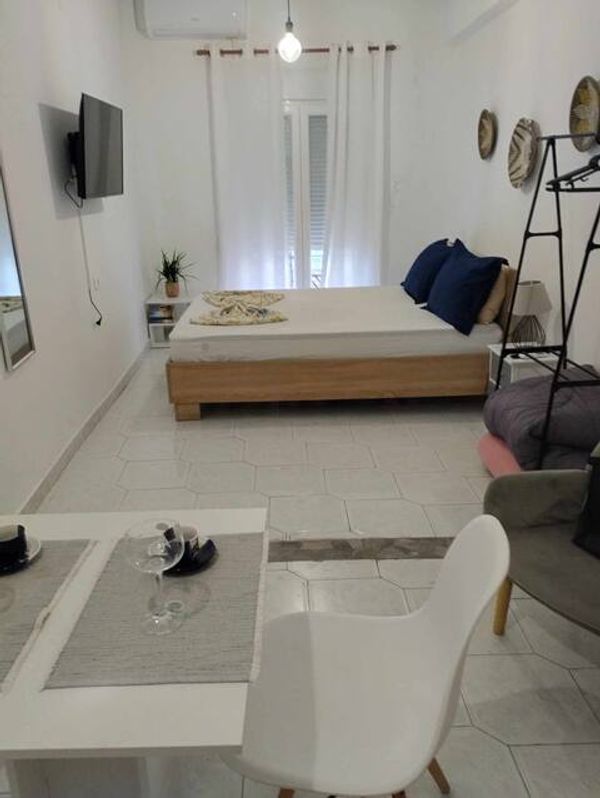 Nikos's house