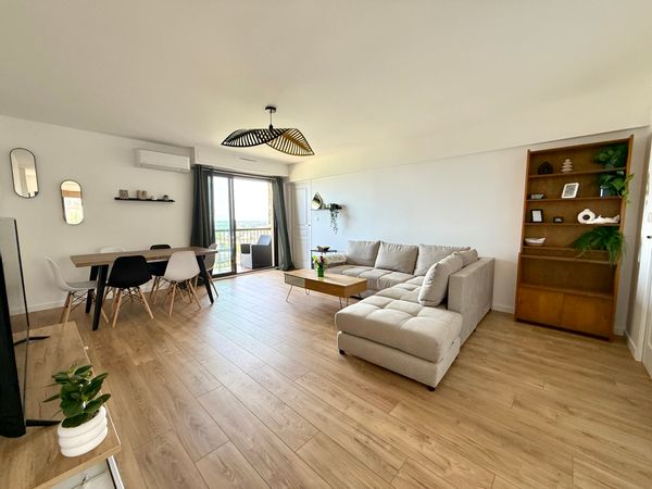 Appartement 6 couchages avec vue mer et proche du centre ville et des plages