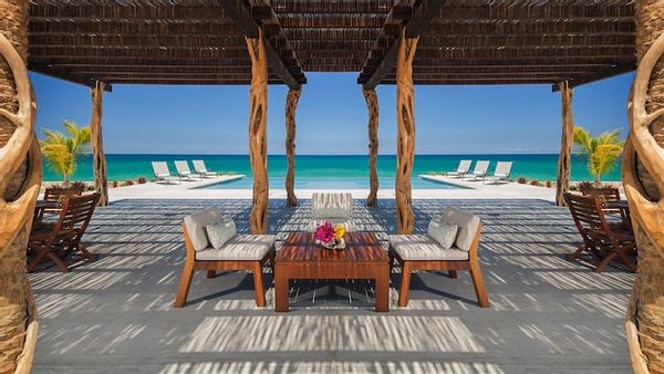 Sonadora Resort - El Cardonal - Villa de Trinitaria - Oceanfront
