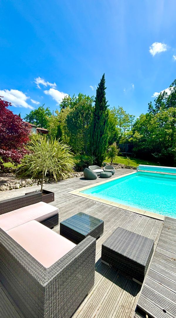 Bienvenue chez Estelle & Joachim.