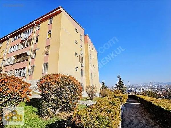 Ahmet Ayhan s Haus