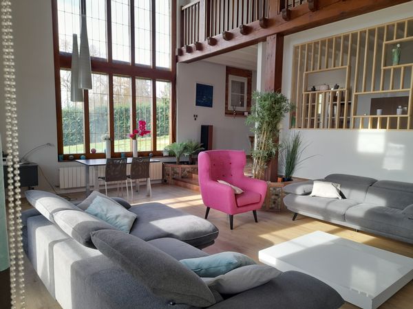 Maison du 18ème siècle avec vue sur les Pyrénées.