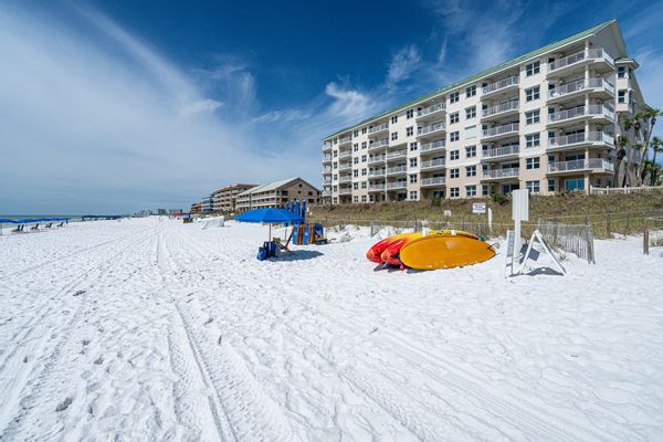 Beachfront 3 bedroom condo. Exceptional views from balcony.
