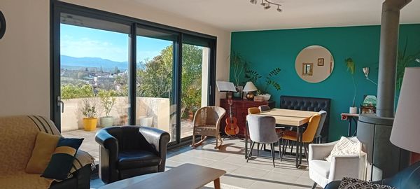 Maison avec vue sur le Puy-de-Dôme