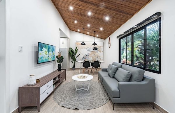 La maison de Moshe and Inna