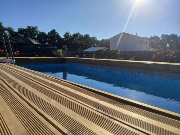 Maison bois près du lac