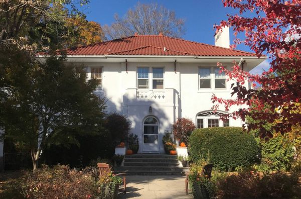 Fabulous House on NYC's Suburban Fringe