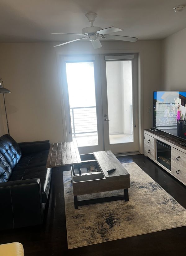 Charming 1BR Full apartment in West Hollywood – Perfect for a Home Swap!
