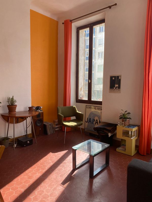 Appartement marseillais exposé sud, très lumineux, à quelques mètres de la plage des Catalans.