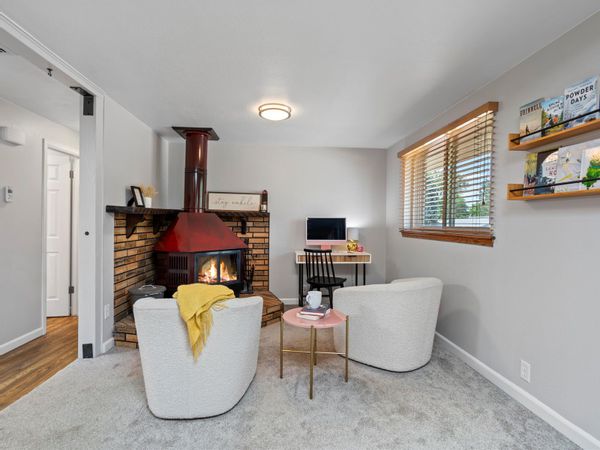 Family friendly home near the mountains