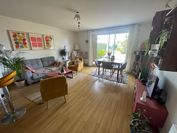 Appartement RDC à Séné