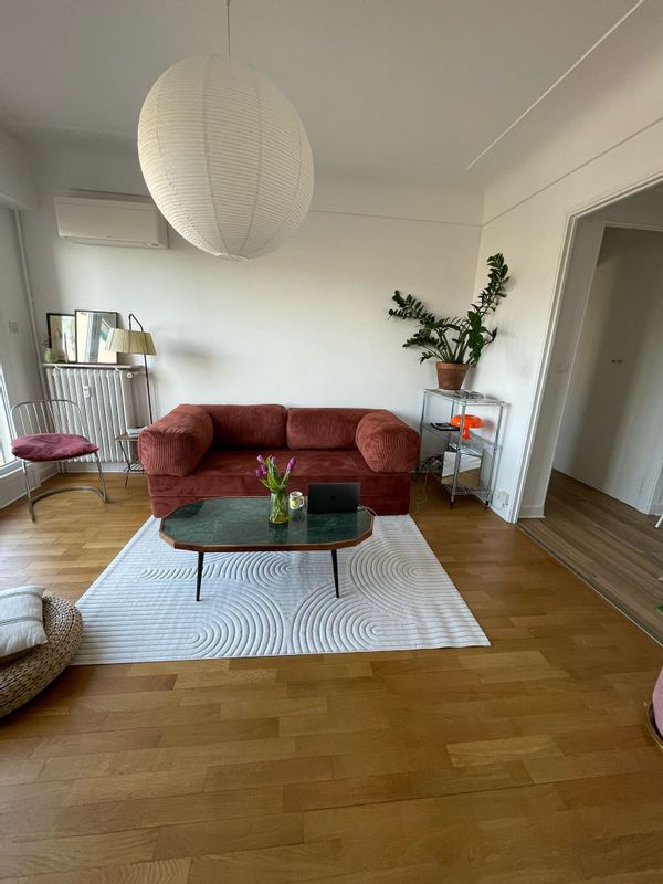 Laura's house