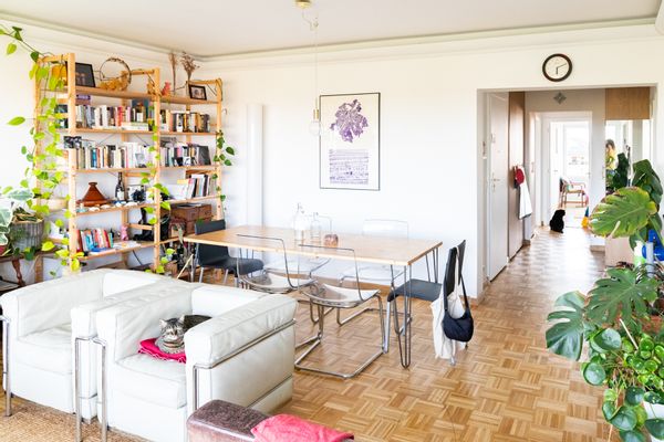 Light-filled & Spacious 2-Bedroom Apartment with Stunning Brussels Views