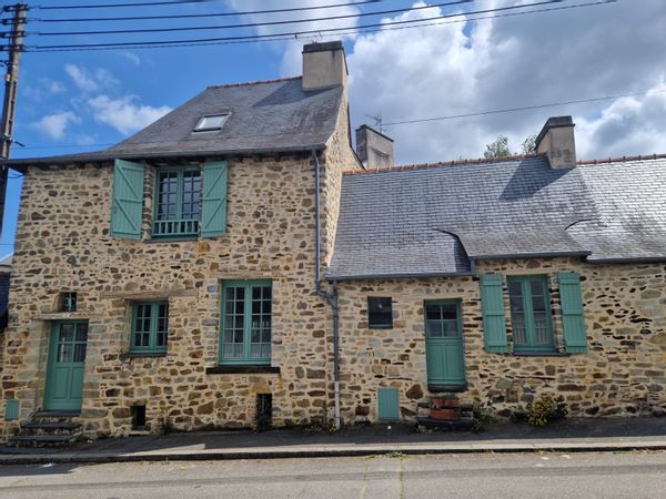 Scool house - jolie maison en pierres