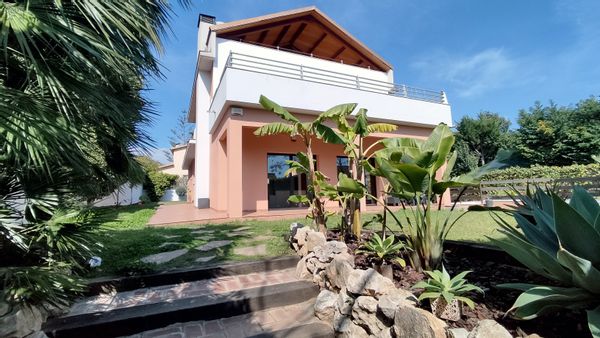 Maria's house