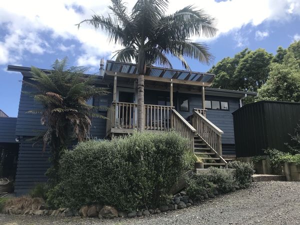 A 2 bedroom home with mountain views and sunny back yard