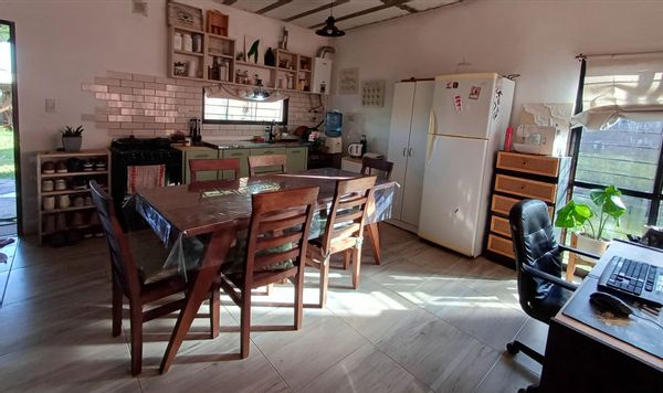 Tania's house