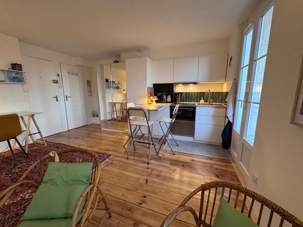 Studio cosy en plein centre de Sète avec balcon