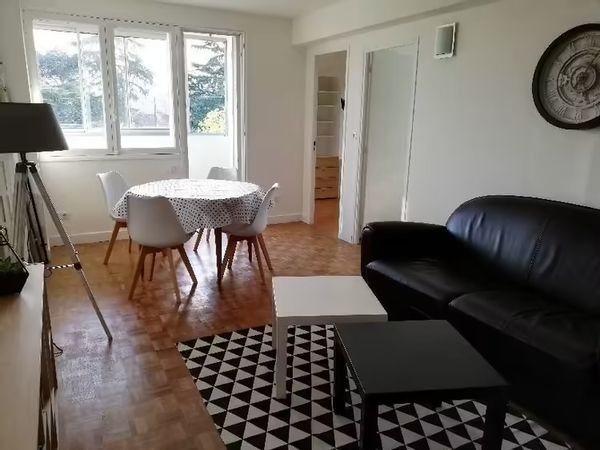Emilie's house