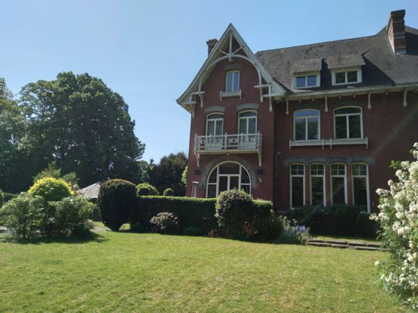 The 19e century textile magnat Villa