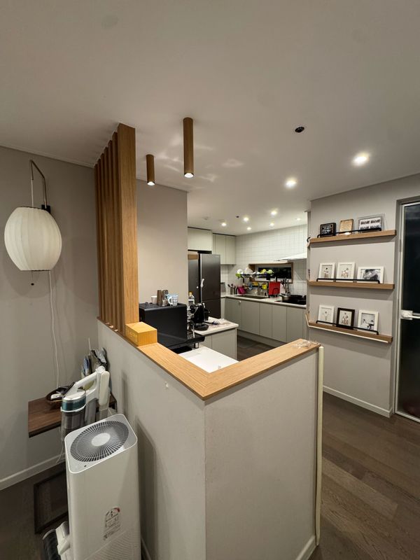 Modern & Spacious Apartment in Central Suwon – Easy Access to Seoul